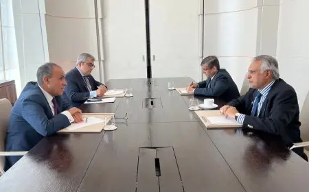 وزير الخارجية يجتمع بنظيره الباكستاني في العاصمة القطرية الدوحة لتعزيز العلاقات الثنائية