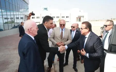 وزير الصحة يدشن التشغيل التجريبي لخط إنتاج فلاتر الغسيل الكلوي في مصنع إشتيو لايف ساينس