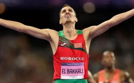 سفيان البقالي يحقق إنجازا تاريخيا للعرب بالفوز بأول ميدالية في بطولة العالم لألعاب القوى