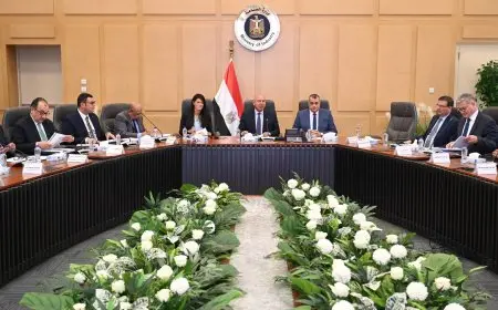 وزير الصناعة والنقل يقود الاجتماع الثلاثين للمجموعة الوزارية المعنية بالتنمية الصناعية