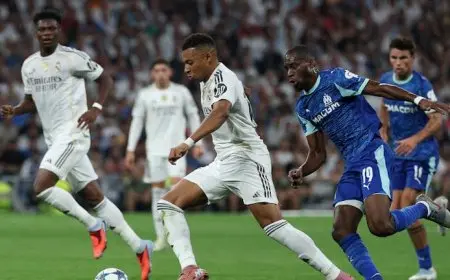 ريال مدريد يقابل مارسيليا في دوري أبطال أوروبا والشوط الأول ينتهي بالتعادل الإيجابي