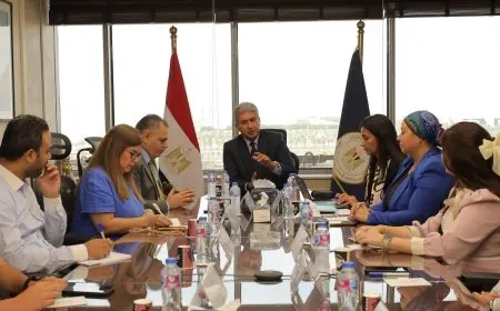 وزير السياحة يستكشف استراتيجيات جديدة لتعزيز جاذبية المقصد السياحي المصري