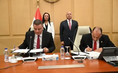 توقيع اتفاقية شراكة لرعاية المسنين المتقاعدين من وزارة الصناعة