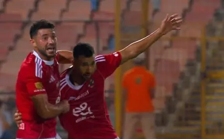 الأهلي يتقدم على سيراميكا كليوباترا بهدف تريزيجيه في الشوط الأول من المباراة