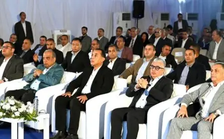 رئيس الوزراء يفتتح مشاريع تنموية وصناعية جديدة في القنطرة لتعزيز الاقتصاد المحلي