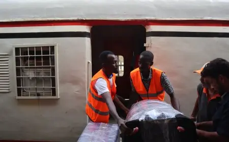 سكك حديد مصر تطلق الرحلة 18 لعودة السودانيين الطوعية إلى ديارهم