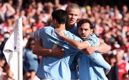 أرسنال ومانشستر سيتي يشتعلان في الشوط الأول بهدف هالاند المثير