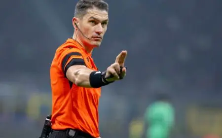 الحكم الروماني كوفاكس يقود مباراة الأهلي السعودي ضد بيراميدز في كأس الإنتركونتيننتال