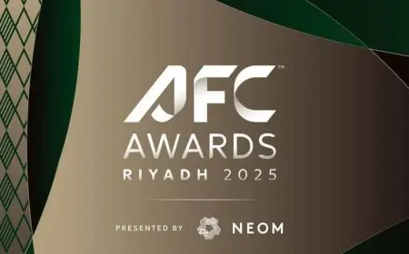 سالم الدوسري وأكرم عفيف في سباق محتدم لنيل لقب أفضل لاعب في آسيا