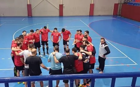الزهور يواجه الجزيرة في مباراة مثيرة بدوري محترفي كرة اليد للرجال