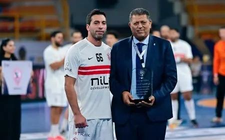 اتحاد كرة اليد يحتفل بتكريم أحمد الأحمر تقديرا لإنجازه الاستثنائي