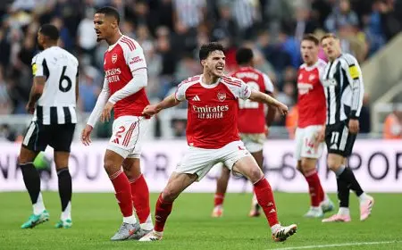 أرسنال يحقق انتصارًا دراماتيكيًا على نيوكاسل في الدوري الإنجليزي الممتاز