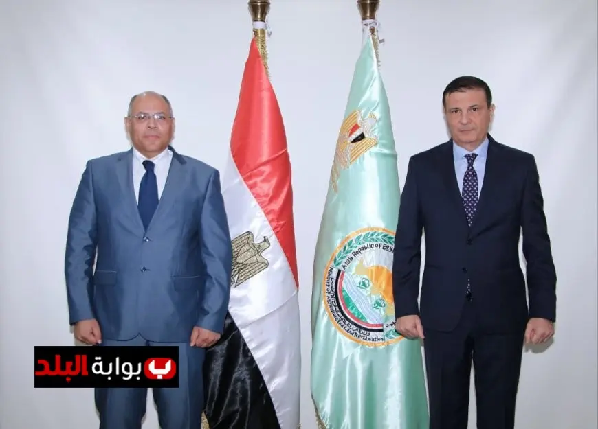 وزير الزراعة يناقش مع السفير المصري الجديد في الكويت سبل تعزيز التعاون الزراعي بين البلدين