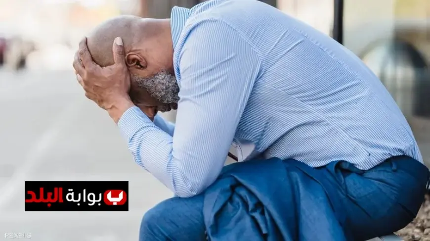 أسباب اكتئاب وتهميش المسنين وكيف يمكن مساعدتهم فيديو