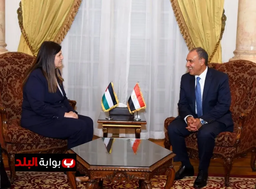 وزير الخارجية يلتقي وزير الخارجية الفلسطينية لبحث مقترح وقف إطلاق النار في غزة