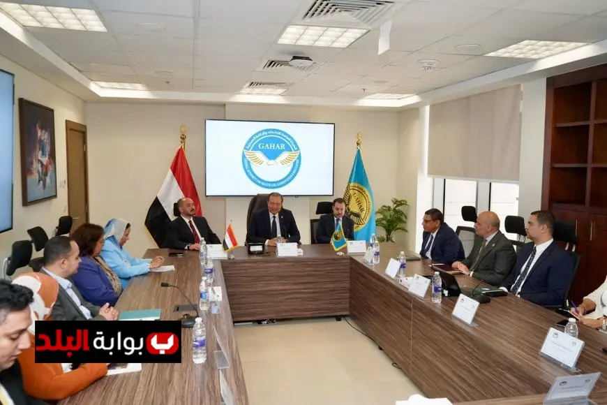 رئيس الرقابة الصحية يناقش مع المستشفيات الجامعية أهمية تطبيق معايير الجودة للحصول على خدمات طبية متميزة