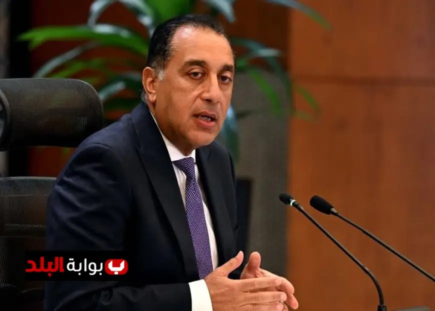 رئيس الوزراء يراقب تطوير نظام الشكاوى الحكومية في أغسطس الماضي