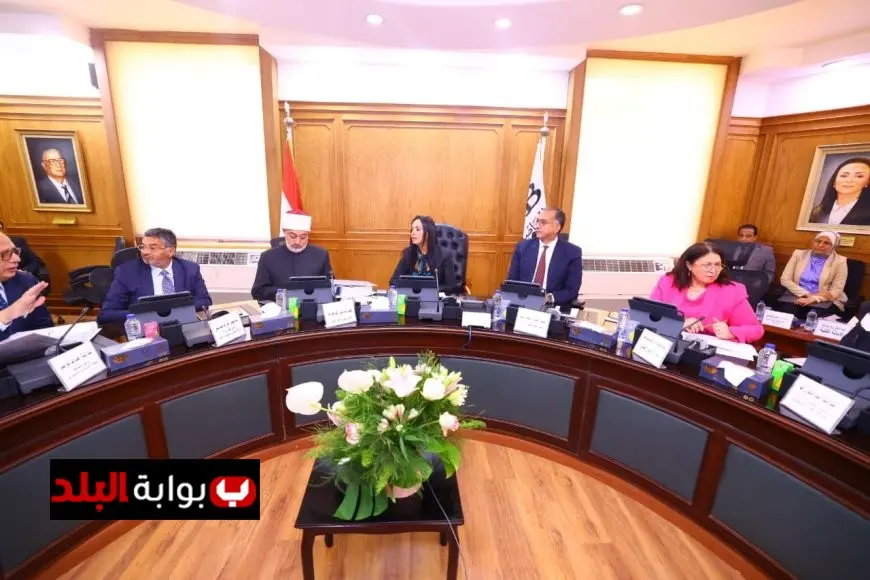وزيرة التضامن ترأس اجتماع مجلس إدارة بنك ناصر الاجتماعي بعد إعادة تشكيله لتعزيز التنمية الاجتماعية