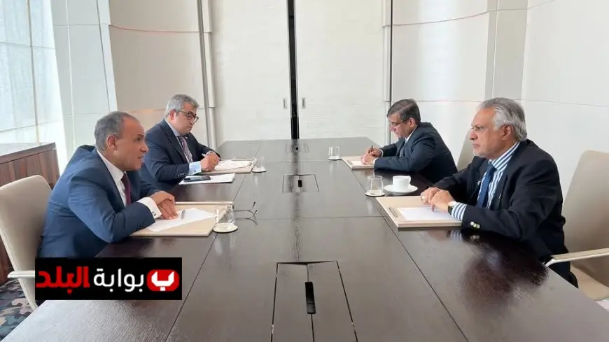 وزير الخارجية يجتمع بنظيره الباكستاني في العاصمة القطرية الدوحة لتعزيز العلاقات الثنائية