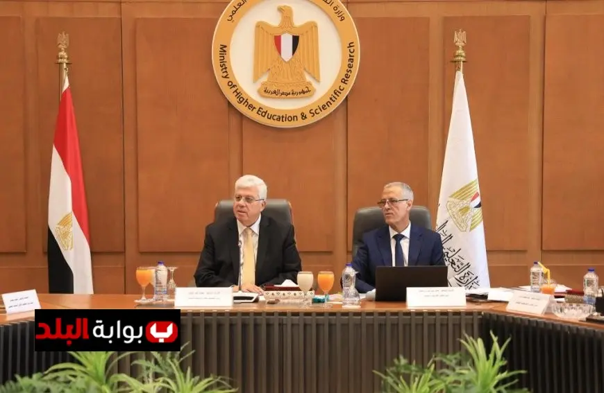 وزير التعليم العالي يكشف عن تقدم 2500 طالب للحصول على منح دراسية في الجامعات الأهلية