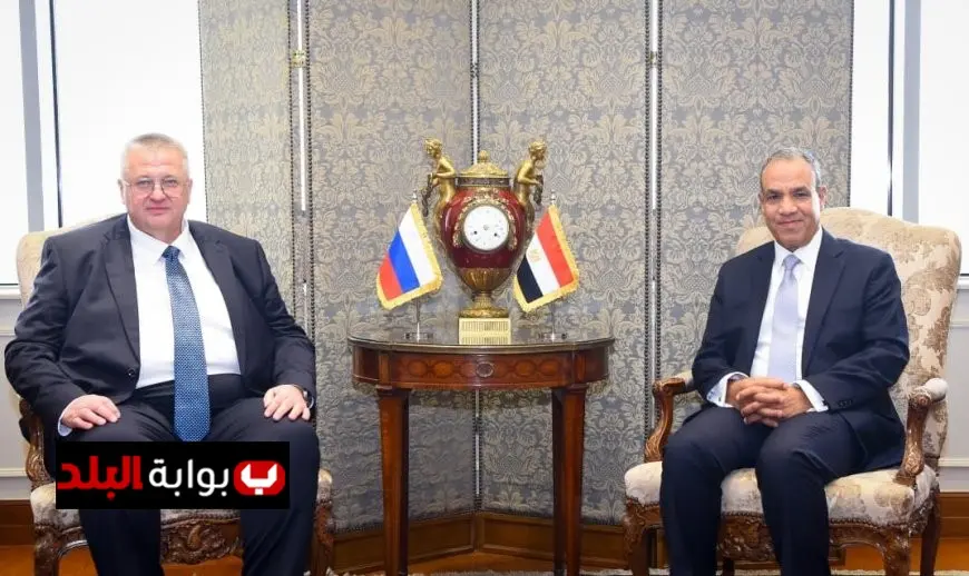 استقبال وزير الخارجية لنائب رئيس الوزراء الروسي يعزز العلاقات الثنائية بين البلدين