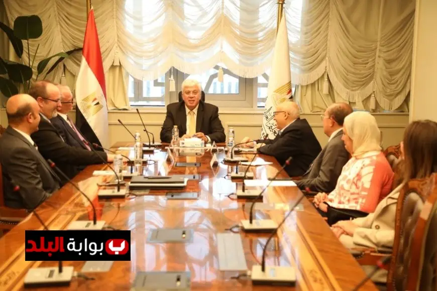 وزير التعليم العالي يعلن عن إنشاء فرع جديد لجامعة أنجليا روسكين في القاهرة