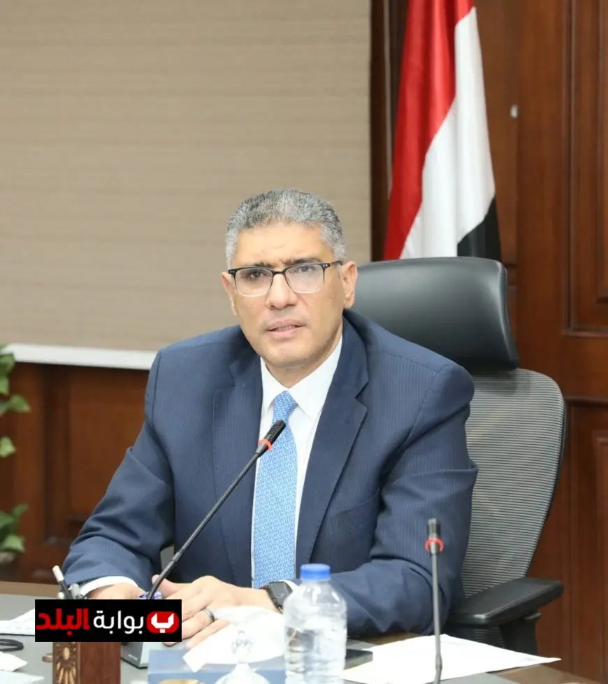محافظ الجيزة يؤكد استعداد المدارس للعام الدراسي الجديد مع بداية الفصل الدراسي الأول