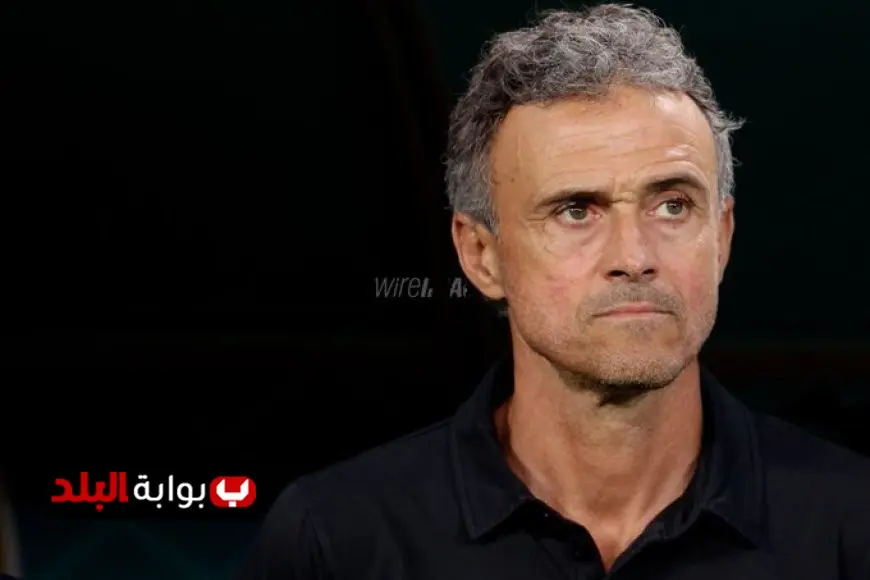 إنريكي يتوج بجائزة يوهان كرويف كأفضل مدرب في العالم خلال حفل الكرة الذهبية