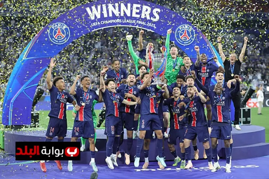 باريس سان جيرمان يتوج بجائزة أفضل نادٍ في العالم خلال حفل الكرة الذهبية