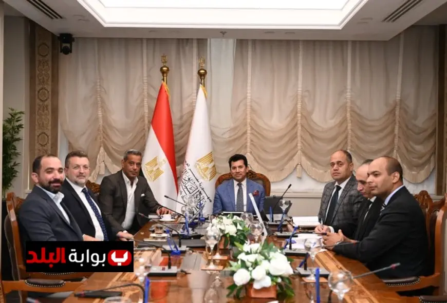 وزير الرياضة يجتمع مع مسؤولي المشروع القومي لاكتشاف المواهب الرياضية