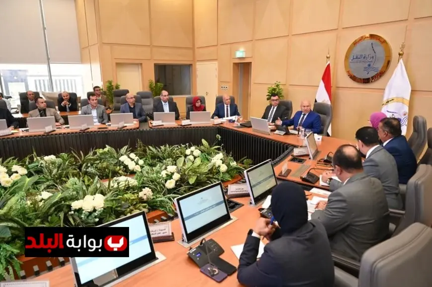 وزير الصناعة والنقل يتعاون مع وزير الإسكان لدعم تطوير البنية التحتية للمناطق الصناعية