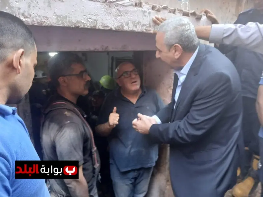 محافظ الغربية يتابع من موقع الحادث جهود إزالة الأنقاض في حريق مصبغة المحلة