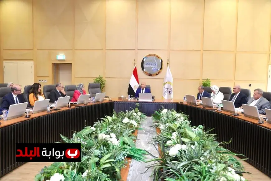 وزير الصناعة والنقل يقود اجتماعًا حاسمًا لمجلس إدارة هيئة تخطيط مشروعات النقل