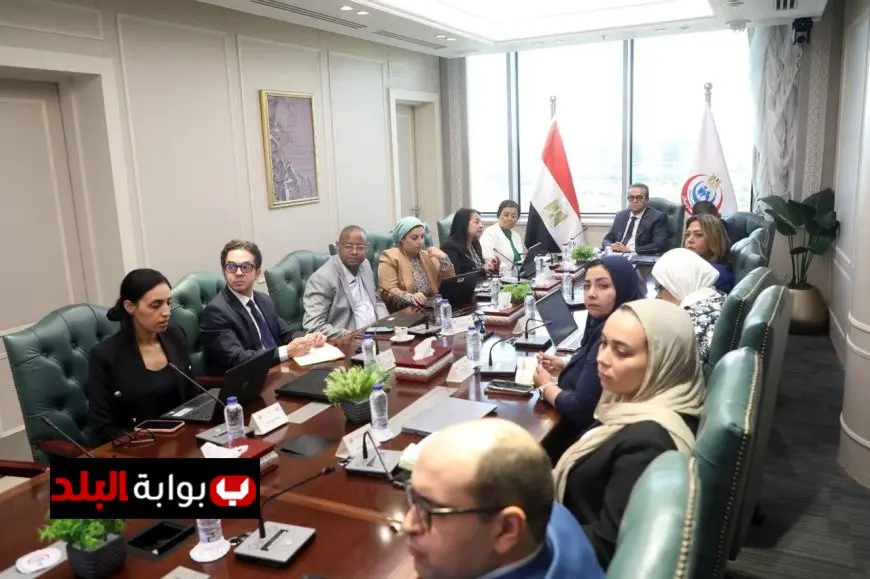 وزير الصحة يناقش مع البنك الدولي سبل تعزيز التعاون في القضايا السكانية