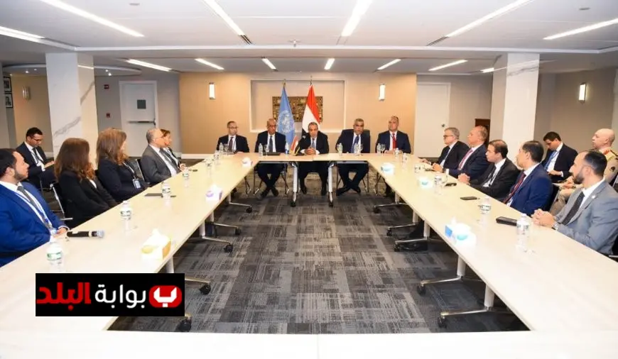 وزير الخارجية يجتمع بالمصريين العاملين في الأمم المتحدة في نيويورك لتعزيز العلاقات القنصلية