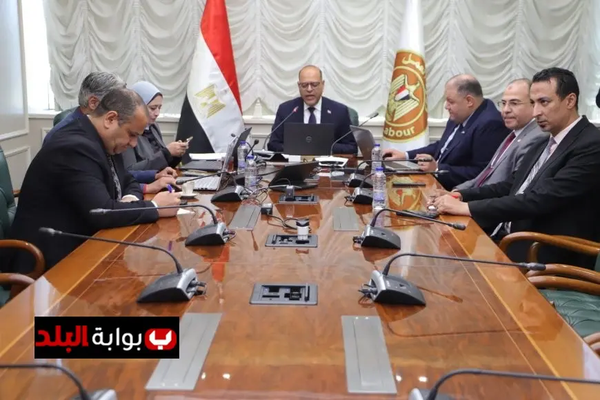 وزير العمل يقدم 700 عقد عمل في 26 محافظة موجهة لذوي الهمم