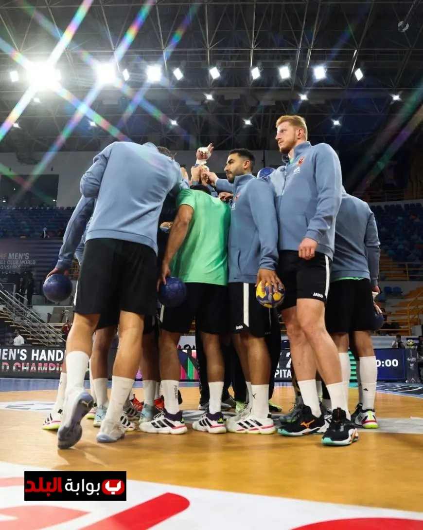 الأهلي يتراجع أمام برشلونة 14-8 في الشوط الأول بنصف نهائي كأس العالم للأندية لكرة اليد