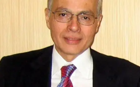 مصطفى بكري يكشف النقاب عن أسرار مثيرة لدور أشرف مروان في حرب أكتوبر