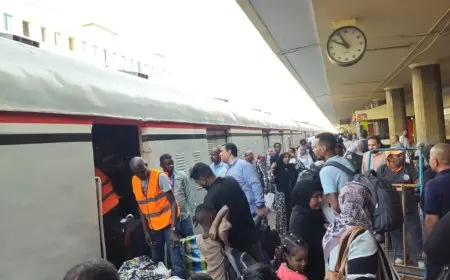 سكك حديد مصر تطلق الرحلة الثانية والعشرين لعودة السودانيين إلى وطنهم بعد الأزمات
