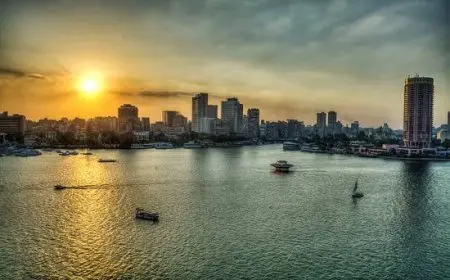 أندية عائمة على نيل القاهرة مهددة بالغرق بسبب ارتفاع منسوب المياه