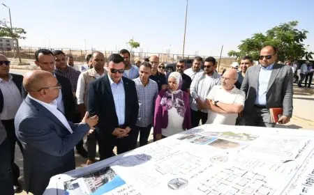 وزير الإسكان يقوم بجولة تفقدية لمشاريع وحدات “ديارنا” في مدينة أكتوبر الجديدة