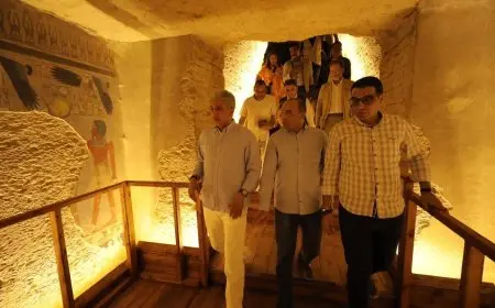 وزير السياحة والآثار ي inaugurates tomb of King Amenhotep III in the Valley of the Kings in Luxor