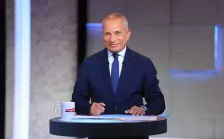 أحمد موسى يكشف حقيقة اختفاء اللوحة الأثرية من سقارة ويؤكد أنها ليست مجرد لمبة محترقة بل آثار تاريخية هامة