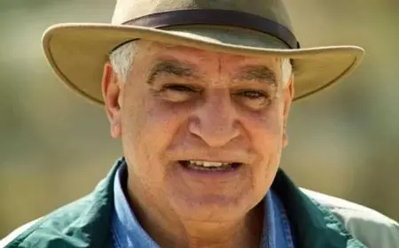 زاهي حواس يشيد بترشيح العناني لرئاسة اليونسكو ويفرح بانسحاب أمريكا ويصفه بالاستثنائي