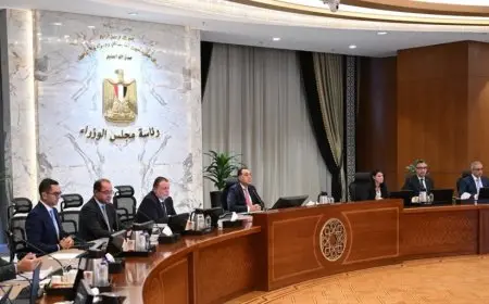 رئيس الوزراء يقود اجتماع المجموعة الوزارية الاقتصادية لتعزيز خطط التنمية الوطنية