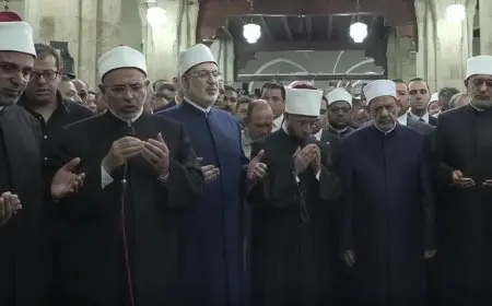 الضويني يقود صلاة الجنازة على أحمد عمر هاشم بالجامع الأزهر ودعوات دواود تلامس القلوب