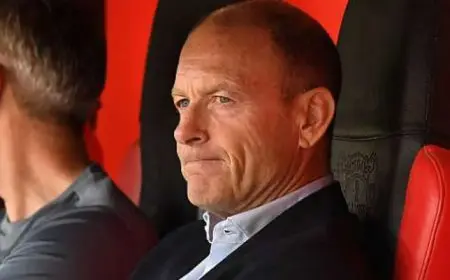 جيس ثورب يقترب من تولي قيادة الأهلي بعد مغادرة ريبيرو