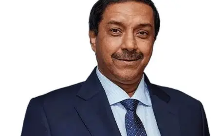 رئيس الاتحاد الدولي للهوكي يشارك في بطولة الأمم الأفريقية في الإسماعيلية