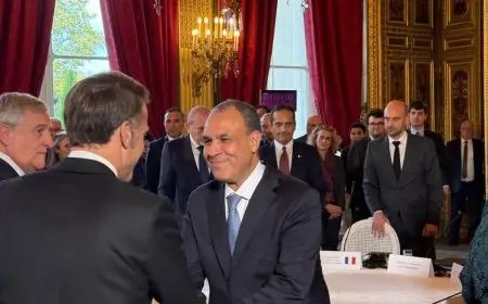 وزير الخارجية يتوجه إلى باريس لحضور اجتماع حول خطة ترامب للسلام