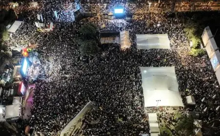 ويتكوف في ميدان الرهائن يؤكد إمكانية السلام في الشرق الأوسط